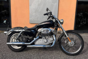 883 Custom (2006 - 07) - XL 883C